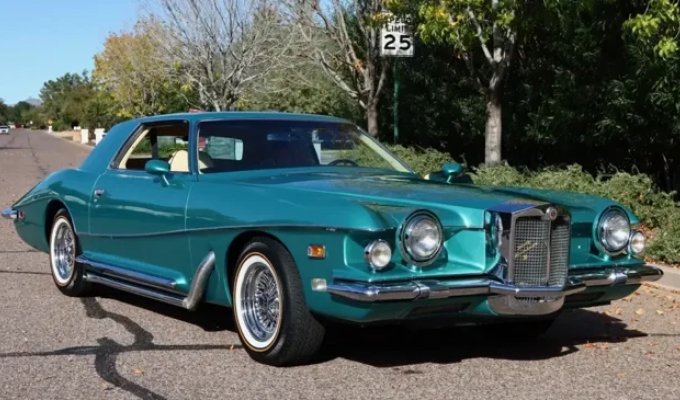 Редкое  американское купе Stutz Blackhawk с кузовом ручной работы  из Италии выставили на продажу (12 фото + 1 видео)