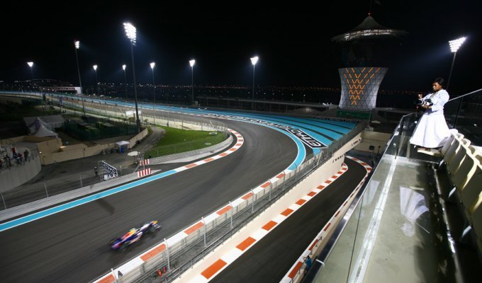 Формула – 1: Гран-при Абу-Даби (68 фото)
