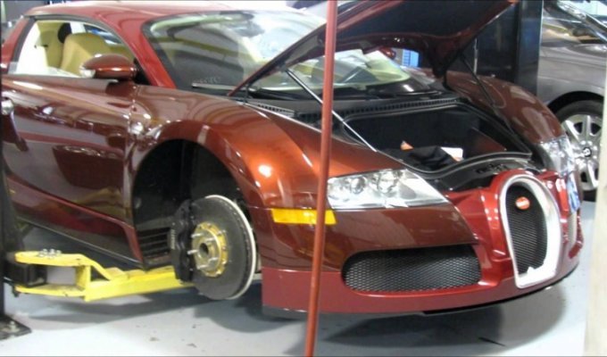 Цены на техобслуживание Bugatti Veyron (2 фото)