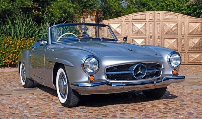 The first production roadster, the 1955 Mercedes-Benz 190 SL, is up for auction (36 photos)
