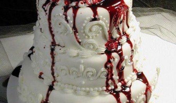 Тортики для любителей ужасного (8 фото)
