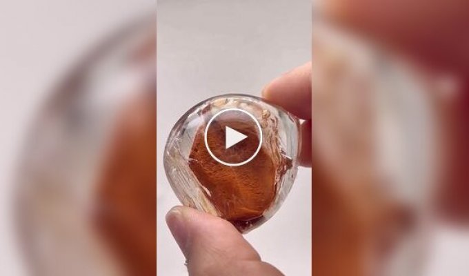 Редкий прозрачный кристалл