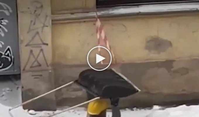 New air defense system in St. Petersburg during icicle harvesting