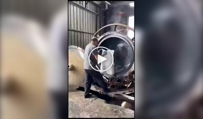 Как делают огромные пластиковые чаны: Удивительный процесс ротоформования