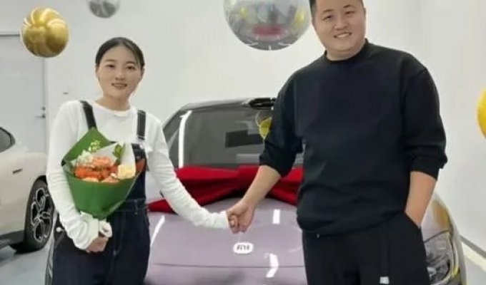 Xiaomi SU7 спас целую семью: как такое возможно (3 фото)