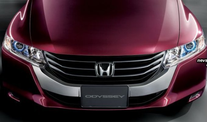 Honda начала продажи четвертого поколения Odyssey (18 фото)