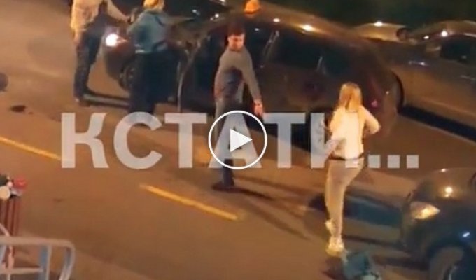В Нижнем Новгороде неадекватные мать с дочерью напали на таксиста 