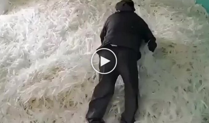 Как делают воланы для бадминтона