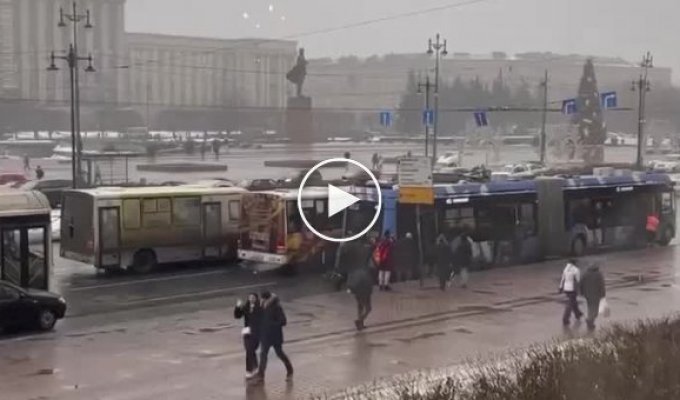 Высокие технологии на службе общественного транспорта в Санкт-Петербурге