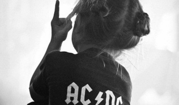 Занимательные факты о группе AC/DC (15 фото)