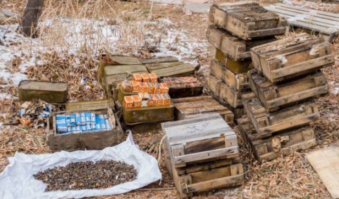 Житель Якутии получит более 700 000 рублей за сдачу найденных патронов (4 фото)