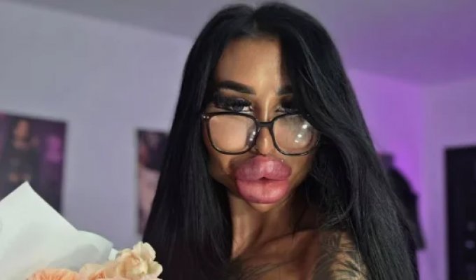 Beauty practitioner Karina Ivanova stuns with her massive lips (5 photos + video)