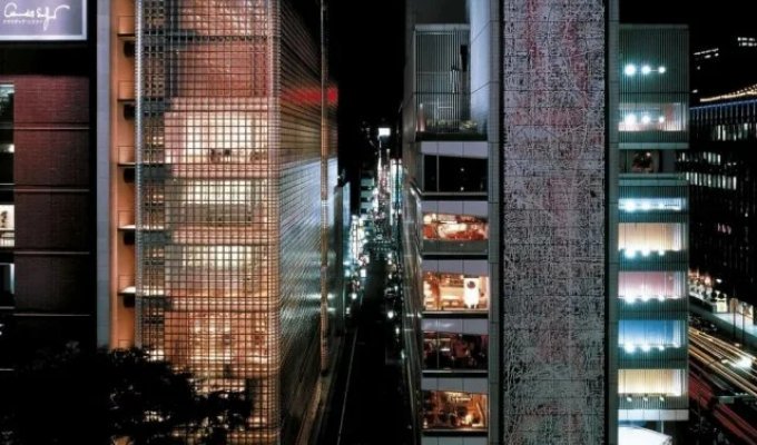 Азиатская штаб-квартира Hermès — шедевр всего архитектурного многообразия района Гиндза (8 фото)