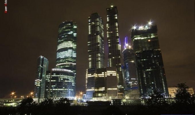 Ночная Москва (29 фотографий)