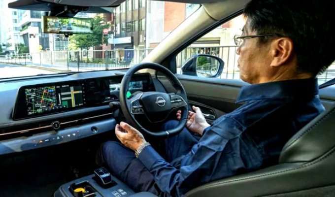 Nissan заявляет, что их система ProPilot с искусственным интеллектом может быть «немного умнее» автопилота Tesla (2 фото)