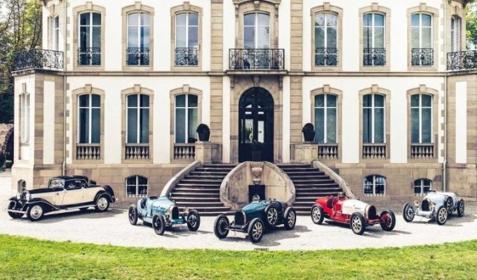 Компания Bugatti приобрела коллекцию из пяти довоенных автомобилей, которые никогда не реставрировались (10 фото)