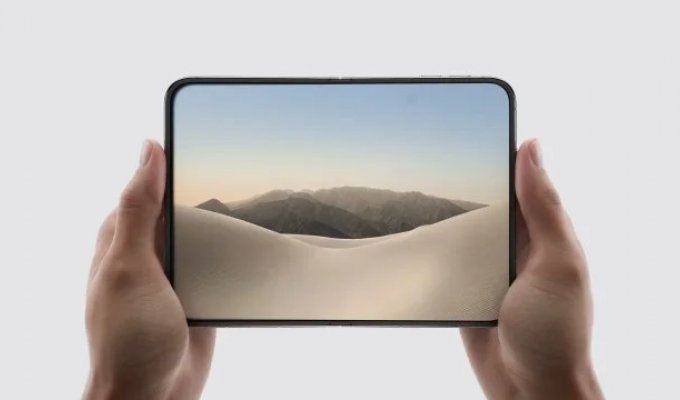 Как выглядит новый iPhone Duo - самый дорогой "айфон" в истории (6 фото + 4 видео)