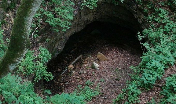 28 часов: узник пещеры Натти Патти (8 фото)