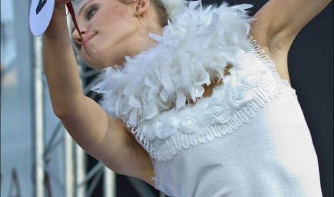 Мисс Крымская Шампань 2011 (33 фото)