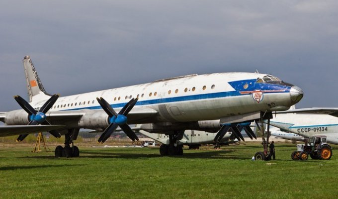 История Ту-114 (60 фото)