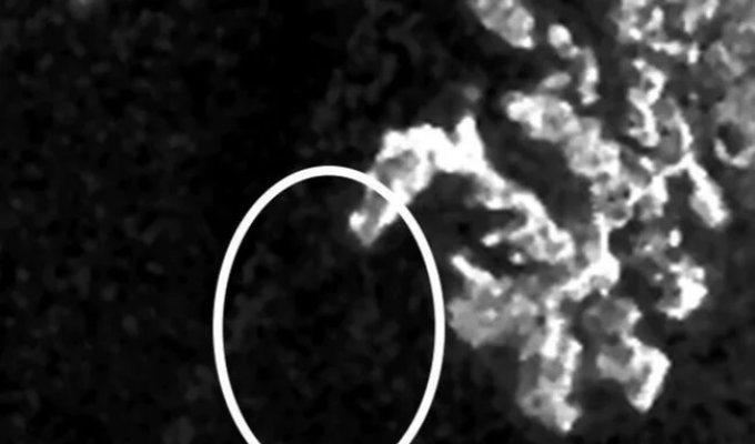 История таинственного "острова" на Титане, крупнейшем спутнике Сатурна (5 фото)