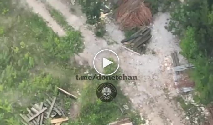 Видео результата успешного попадания в Макеевке Донецкой области