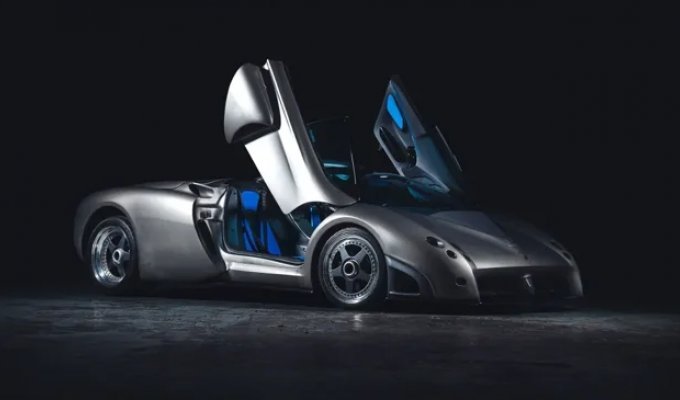 На аукцион выставят очень странный концепт Lamborghini (20 фото)