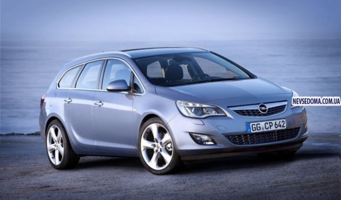 Opel Astra Sports Tourer представлен официально (8 фото)