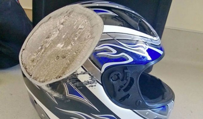 Crash victims share photos of helmets that saved their lives (15 photos)