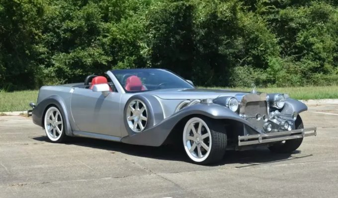 2008 Cadillac XLR turned into a 1930s-style convertible (9 photos)
