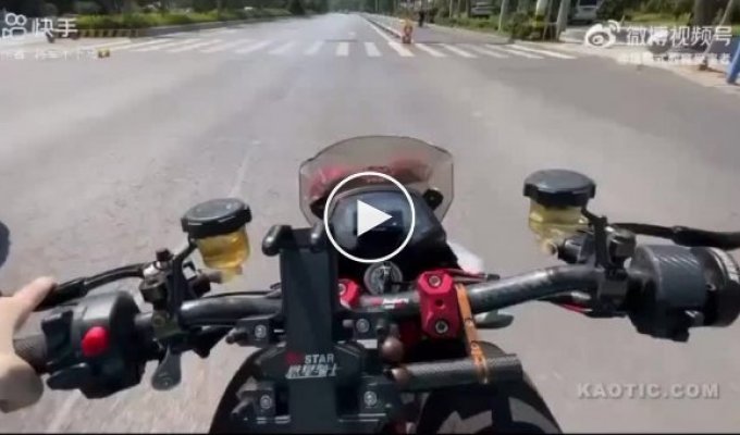 The show of skill on a motorcycle was a success