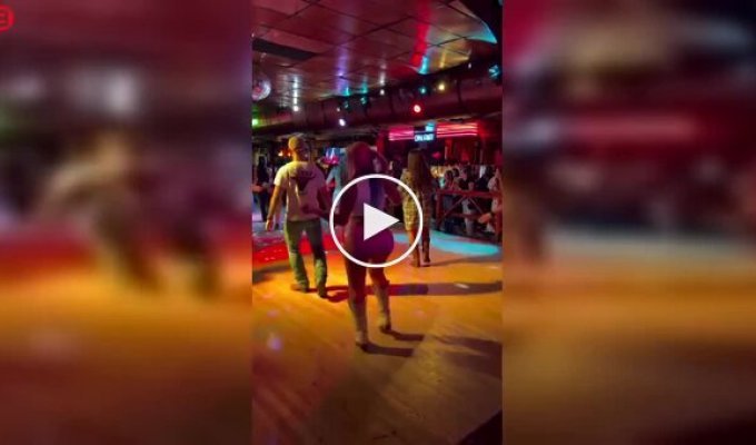 Линейные танцы под кантри