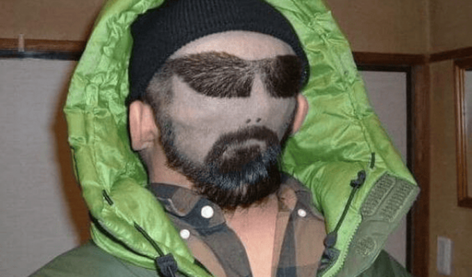 Satisfied owners of funny and crazy haircuts (17 photos)