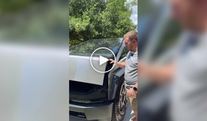 A blogger injured his finger while testing the Tesla Cybertruck update.
