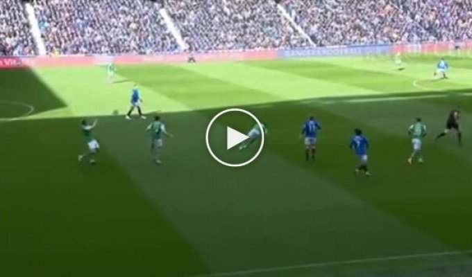 One hit - two hits: funny fail of a football player from Scotland