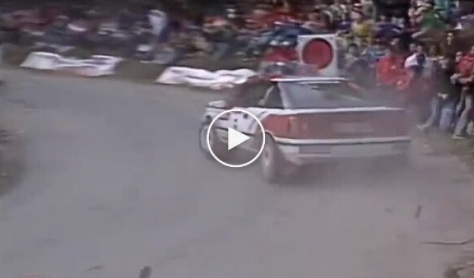 Toyota Celica ST165 на раллийной трассе