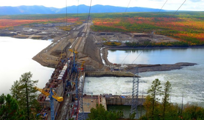 Несколько фактов о ГЭС, которые вас удивят (13 фото)