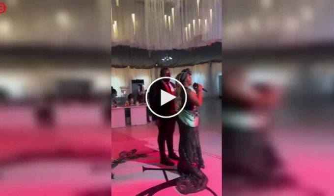 Предложение руки и сердца было неудачным, но выгодным