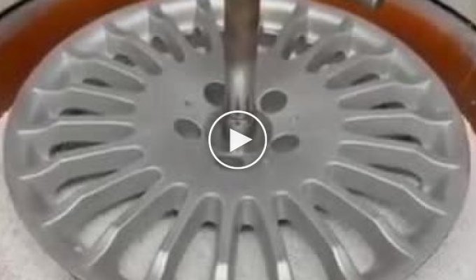 Как выглядит полировка дисков для машины
