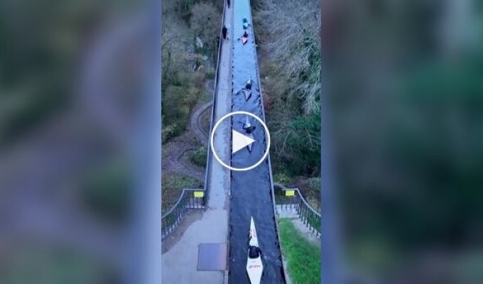 Акведук Понткисиллте: парящая водная дорога над долиной Уэльса