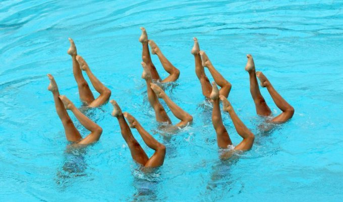Потрясающий вид спорта: Синхронное плавание (29 фото)