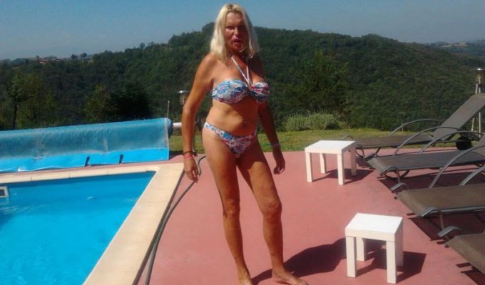 56-летний транссексуал потратил 70 000 евро, чтобы стать похожим на женщину (12 фото)