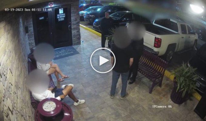 Охранник задержал мужчину, решившего устроить стрельбу в клубе
