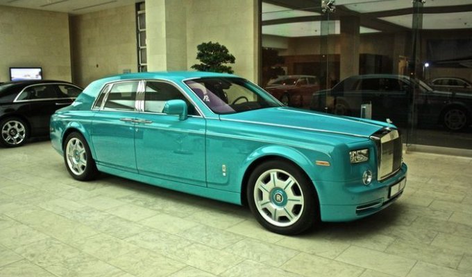 Эксклюзивный Rolls-Royce Phantom от королевской семьи Катара Al Thani (3 фото)