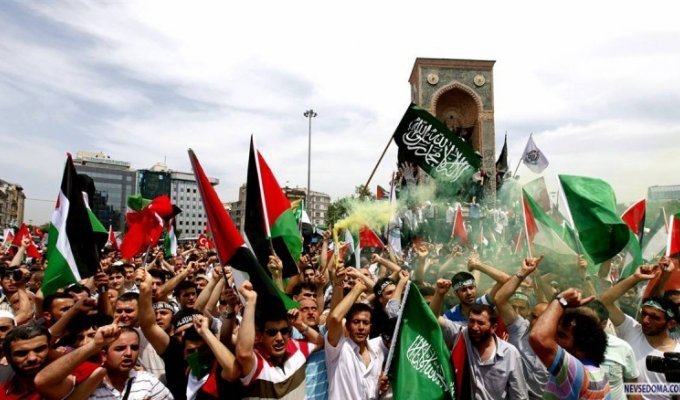 Акции протеста против политики Израиля (9 фото)