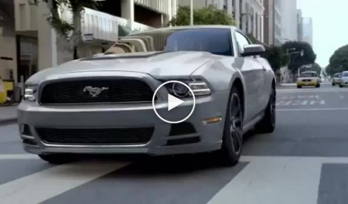 Реклама Mustang 2013