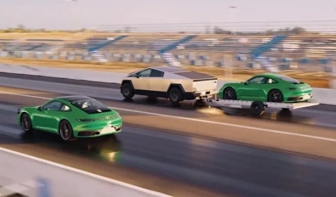 Гонка Cybertruck против Porsche 911 оказалась постановкой (1 фото + 1 видео)