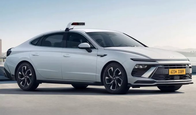 Hyundai випустила ідеальну машину для таксі Машина працює на газу і коштує 16 300 $ (5 фото)