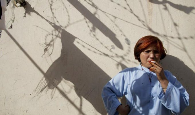 In an Afghan women's prison (15 photos)