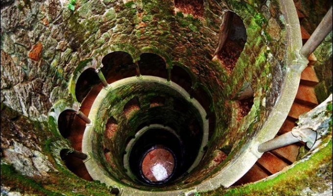 Перевернута вежа масонів — колодязь Посвячення (11 фото)